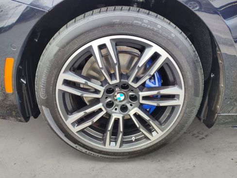Used 2024 BMW 530i xDrive w/ M Sport Package image 10