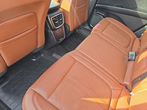 Used 2019 Lincoln Nautilus Reserve image 15