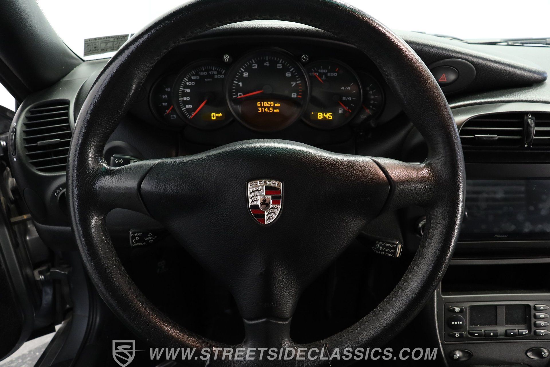 Used 2002 Porsche 911 Carrera 4 AWD/4WD image 37