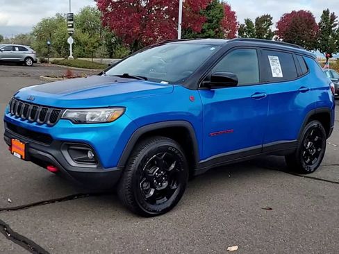 Certified 2024 Jeep Compass Trailhawk w/ Trailhawk Convenience Group image 4