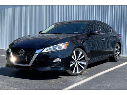 Used 2019 Nissan Altima 2.5 Platinum