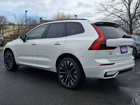 New 2026 Volvo XC60 T8 Ultra w/ Protection Package Premier AWD/4WD image 3