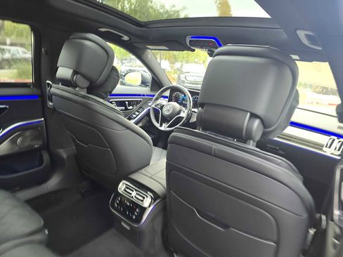 New 2026 Mercedes-Benz S 580 4MATIC Sedan image 15