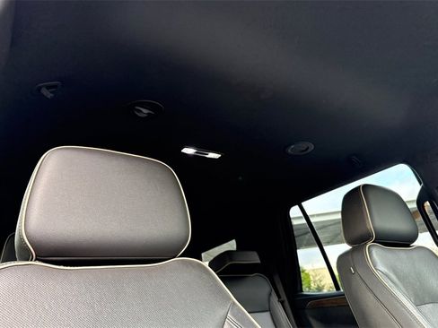 Used 2021 Chevrolet Tahoe Premier image 24