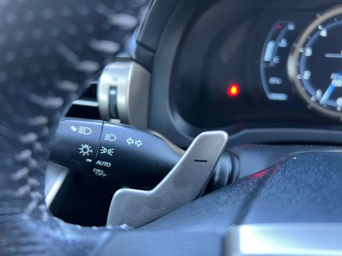 Used 2014 Lexus IS 350 w/ F Sport Package image 23