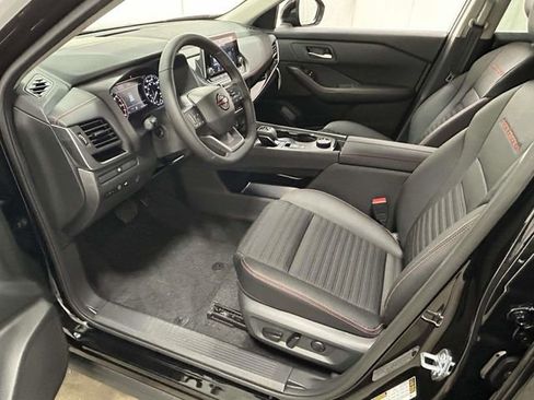 New 2026 Nissan Rogue SV AWD/4WD image 11