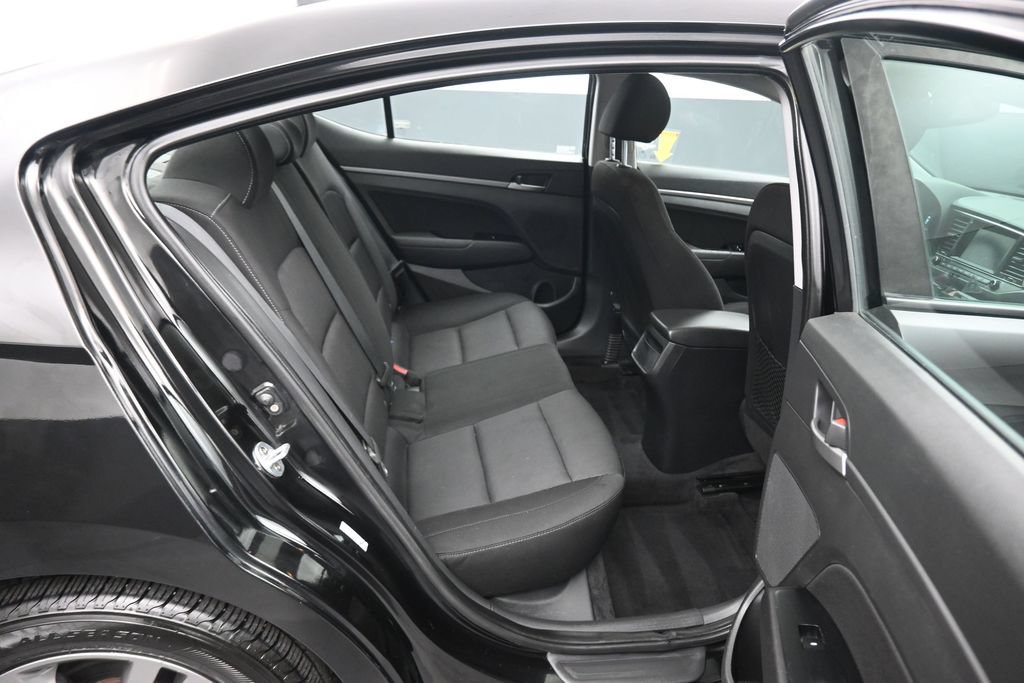 Used 2018 Hyundai Elantra Value Edition w/ Cargo Package FWD image 33