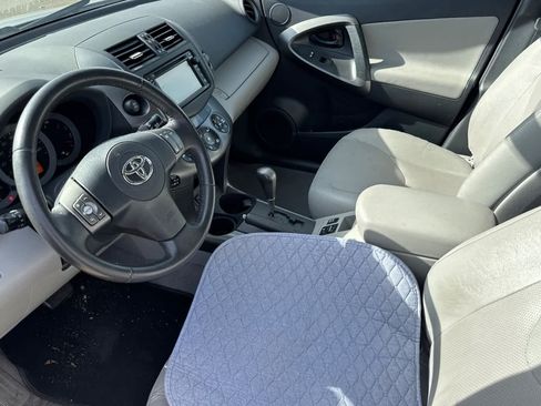Used 2012 Toyota RAV4 Limited w/ Navigation Value Pkg AWD/4WD image 7