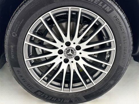 Certified 2026 Mercedes-Benz GLC 300 image 28