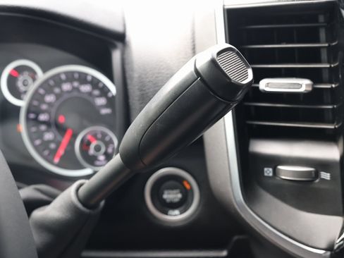 Used 2025 RAM 3500 Lone Star image 28