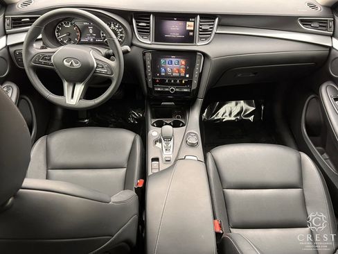 Used 2021 INFINITI QX50 Luxe image 11