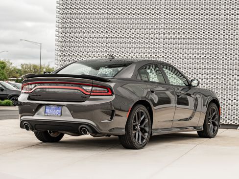 Used 2023 Dodge Charger R/T w/ Plus Group RWD image 4