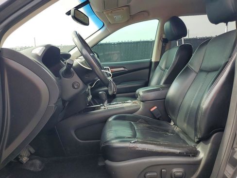 Used 2014 Nissan Pathfinder Platinum FWD image 6