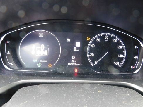 Used 2022 Honda Accord Sport image 11