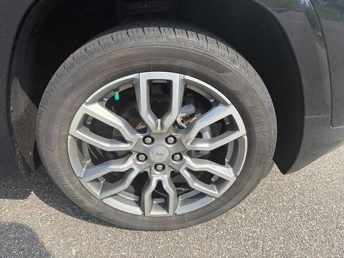 Used 2023 GMC Terrain Denali AWD/4WD image 9
