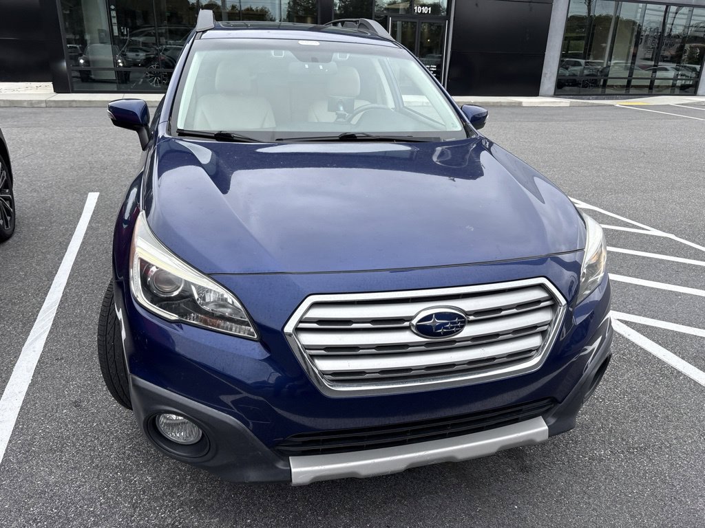 Used 2015 Subaru Outback 2.5i Limited AWD/4WD image 2