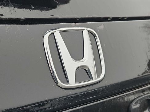 Certified 2025 Honda Pilot EX-L image 28