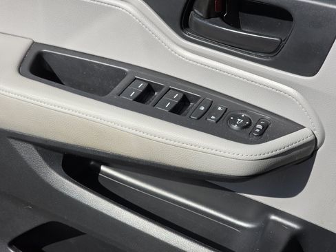 Used 2020 Honda Odyssey EX image 27