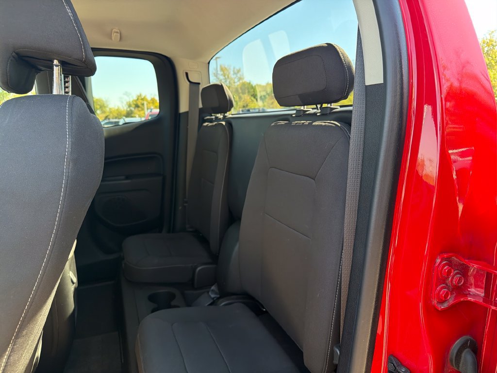 Used 2016 Chevrolet Colorado LT AWD/4WD image 26