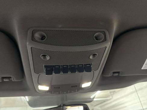 Used 2019 Ford F250 XLT w/ XLT Premium Package AWD/4WD image 27