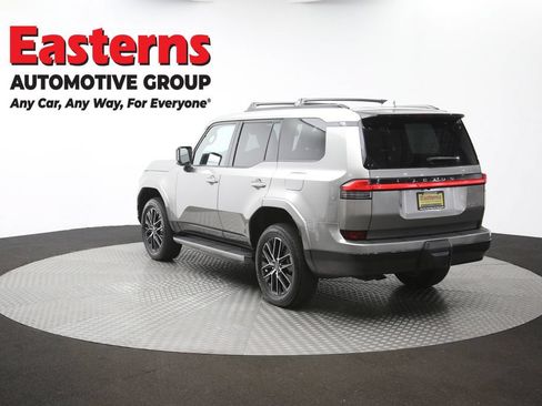Used 2024 Lexus GX 550 w/ Cold Area Package AWD/4WD image 70