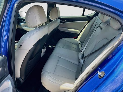 Used 2023 Genesis G70 2.0T RWD image 25