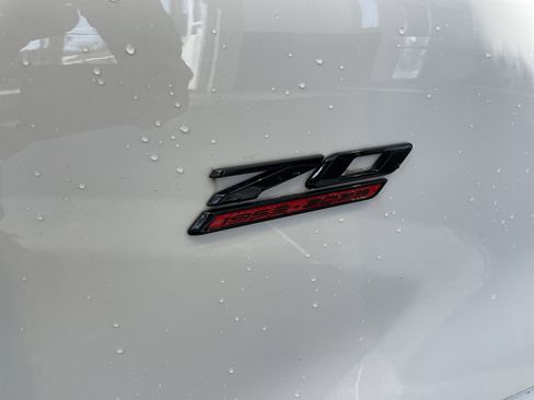 Used 2023 Chevrolet Corvette Stingray Premium Conv w/ Z51 Performance Package image 42