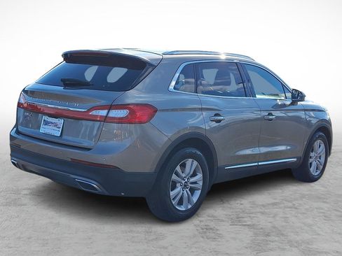 Used 2016 Lincoln MKX Premiere image 5