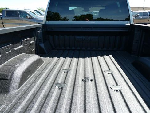 New 2026 GMC Sierra 2500 SLE w/ SLE Value Package; AWD/4WD image 6