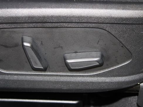 Used 2025 Kia Sorento EX w/ Panoramic Sunroof Package image 27