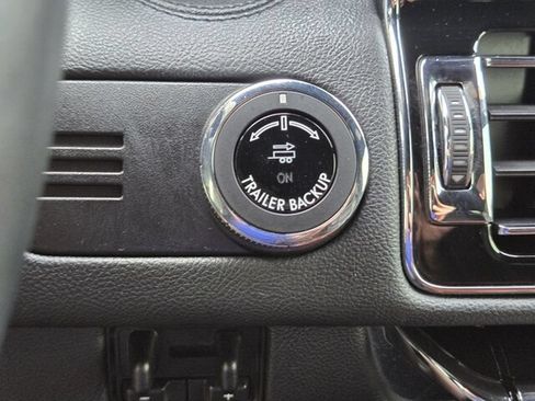 Used 2024 Lincoln Navigator Reserve AWD/4WD image 35