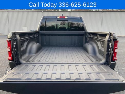 New 2026 RAM 1500 Big Horn AWD/4WD image 10