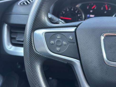Certified 2023 GMC Terrain SLE w/ Elevation Edition AWD/4WD image 29