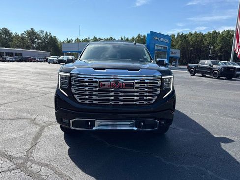 New 2026 GMC Sierra 1500 Denali w/ Denali Reserve Package image 10