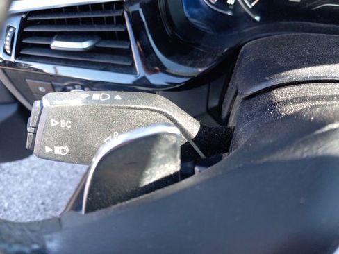 Used 2018 BMW 540i xDrive image 30