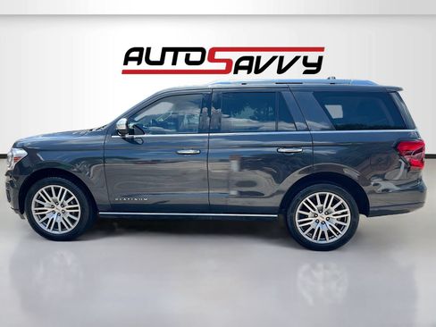 Used 2022 Ford Expedition Platinum AWD/4WD image 4
