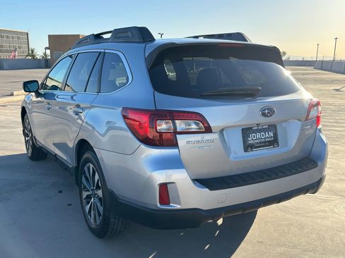 Used 2015 Subaru Outback 2.5i Limited AWD/4WD image 8