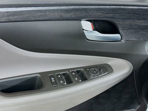 Used 2020 Hyundai Santa Fe SEL image 10