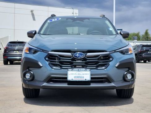 Used 2025 Subaru Crosstrek 2.0i Premium AWD/4WD image 2