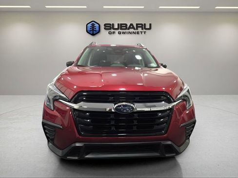 Used 2024 Subaru Ascent Limited image 7