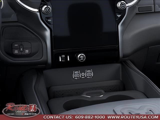 New 2026 RAM 3500 Laramie AWD/4WD image 25