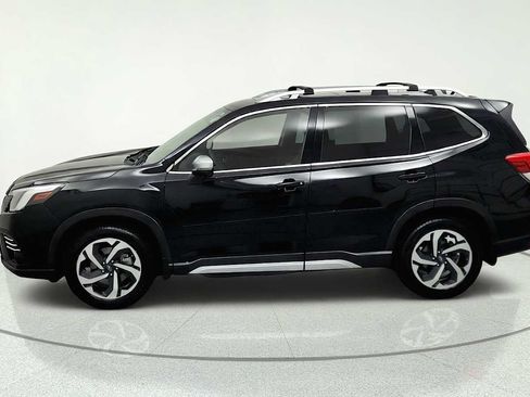Certified 2023 Subaru Forester Touring AWD/4WD image 4