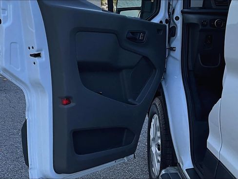 Used 2023 Ford Transit 250 Low Roof w/ Exterior Upgrade Package RWD image 18