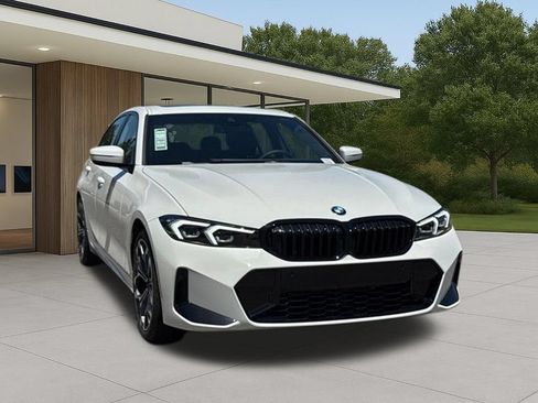 New 2026 BMW 330i Sedan w/ M Sport Package RWD image 5