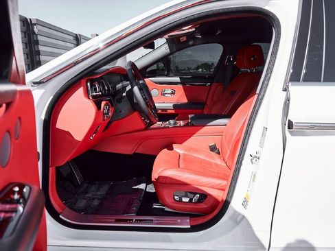 Used 2022 Rolls-Royce Ghost w/ Ghost Package image 35