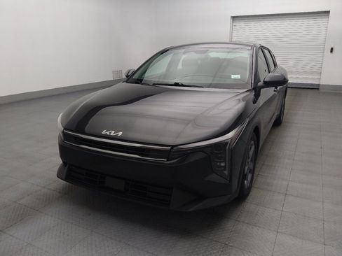 Used 2025 Kia K4 FWD image 15