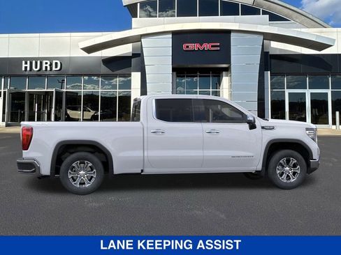 New 2026 GMC Sierra 1500 SLT image 6