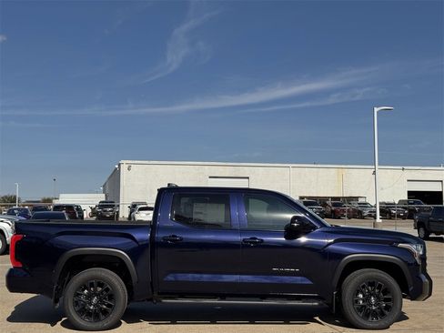 New 2026 Toyota Tundra Limited image 3