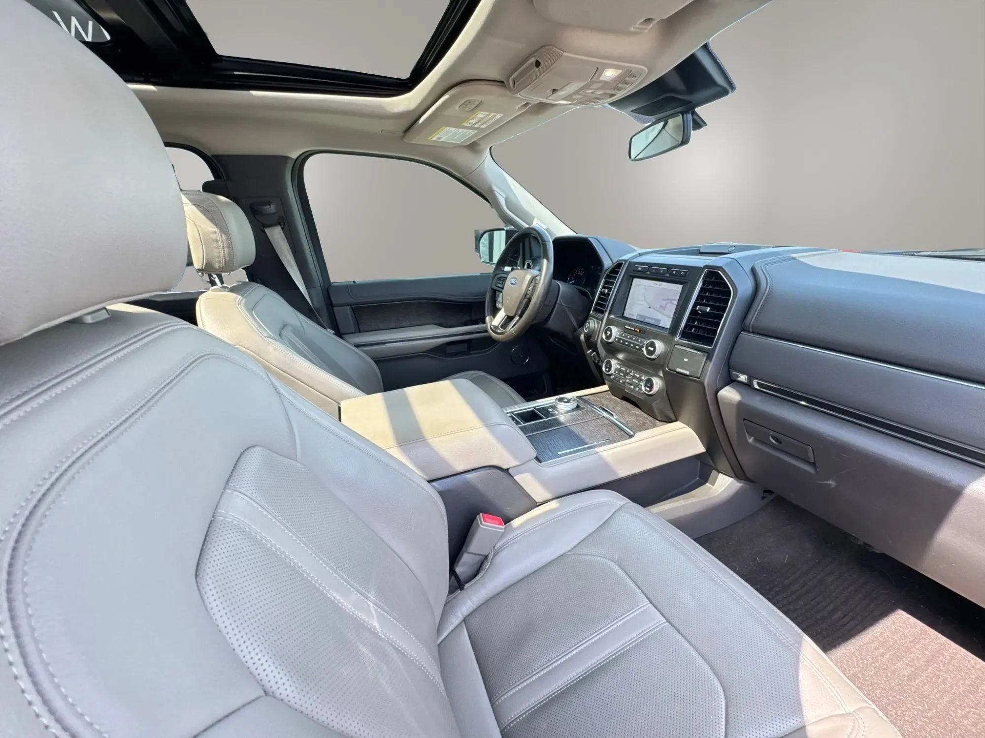 Used 2020 Ford Expedition Limited w/ Special Edition Package RWD image 20