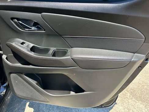 Certified 2023 Chevrolet Traverse RS AWD/4WD image 23